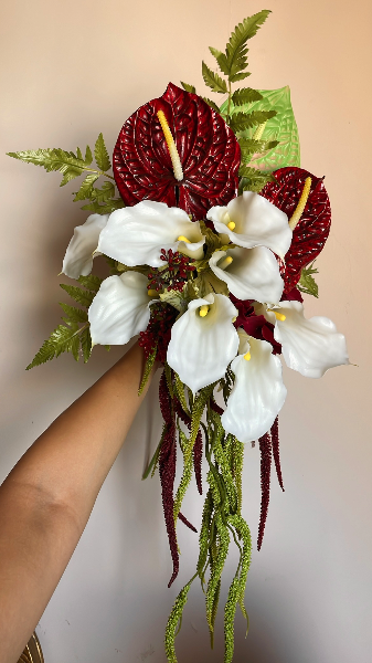 Cherry berry bouquet
